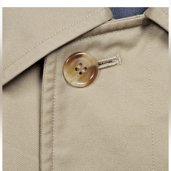 Burberry Tan Trench Coat Unisex Women Medium/ Men size small - Picture 4 of 12